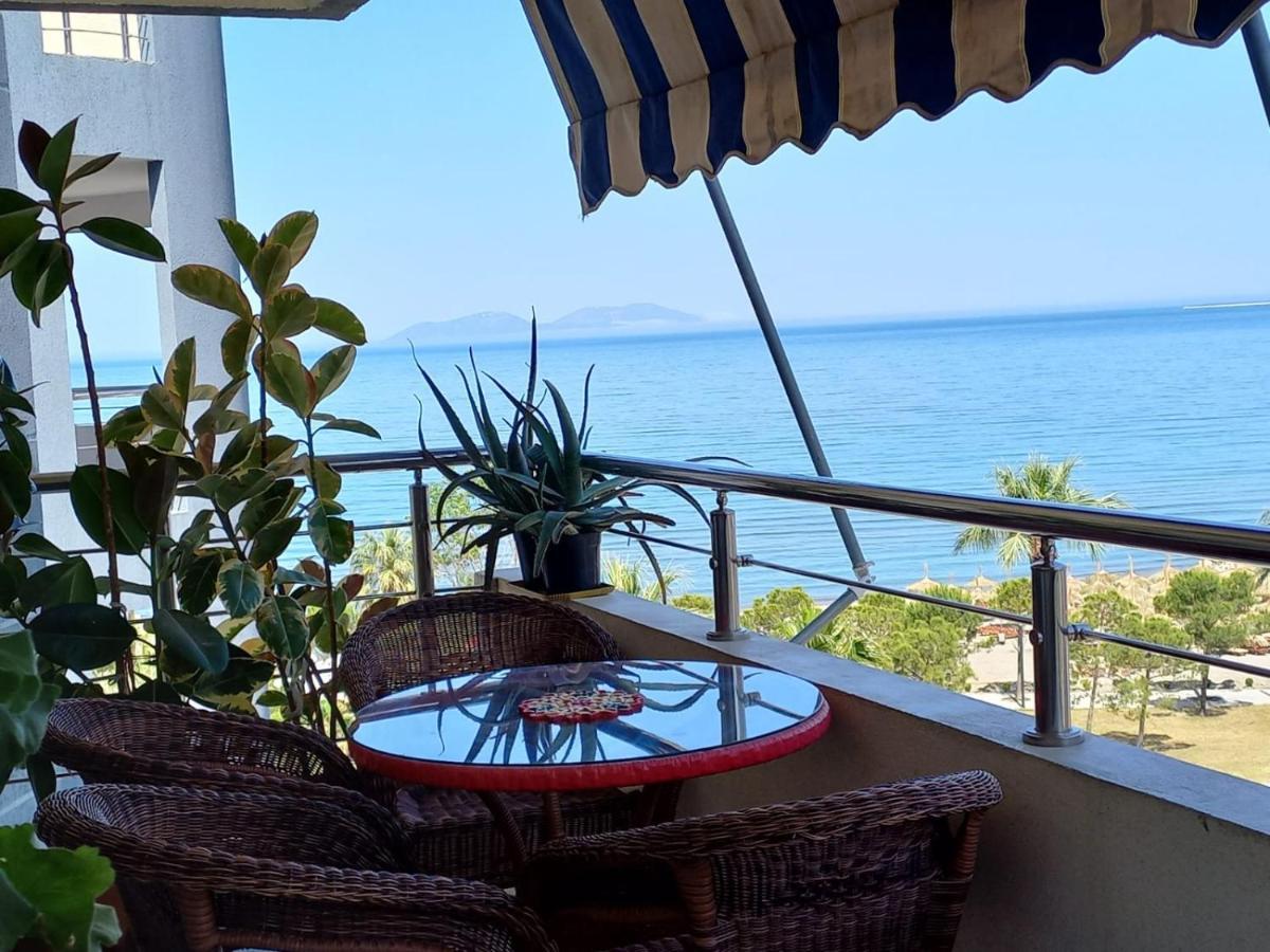 Lungo Mare & Luxury Apartments Vlorë Екстериор снимка