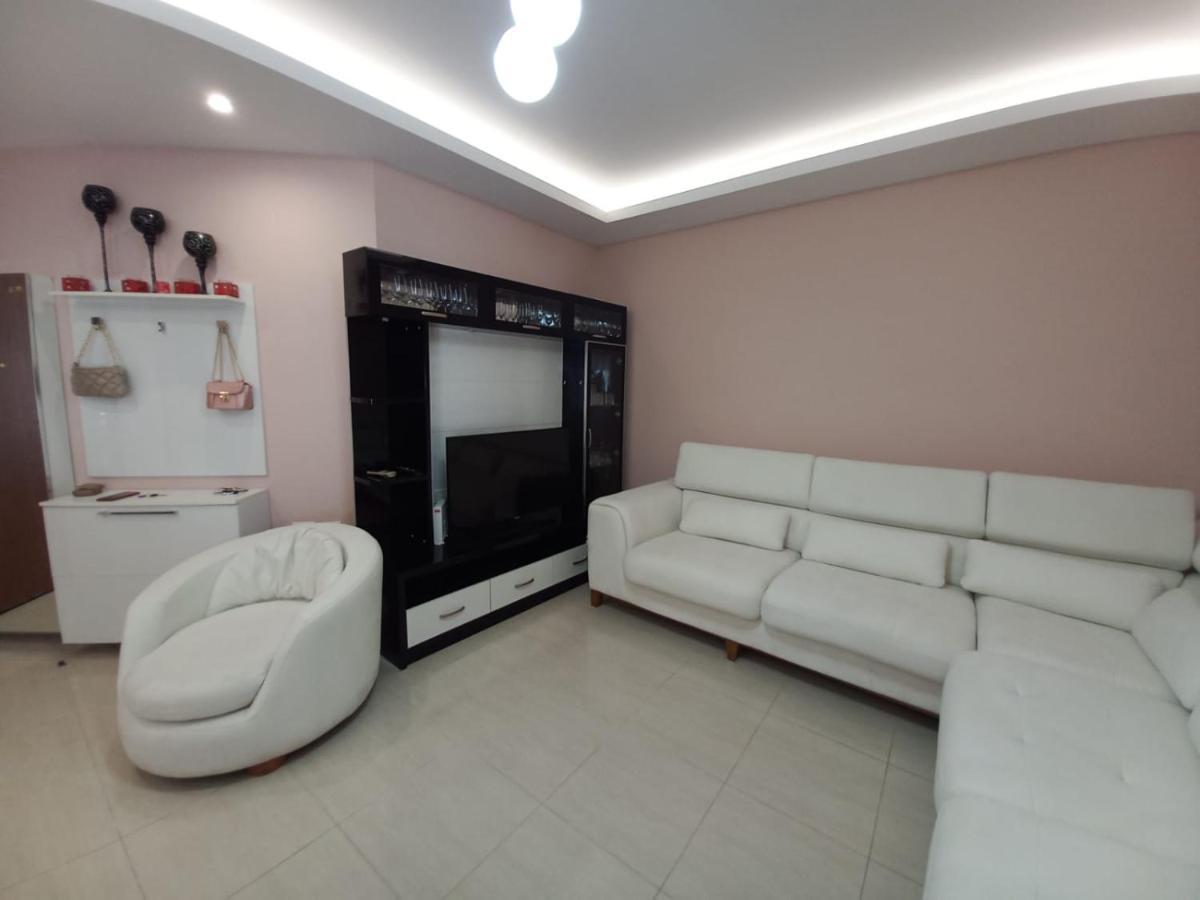 Lungo Mare & Luxury Apartments Vlorë Екстериор снимка