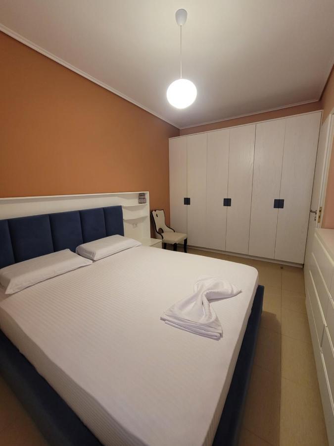 Lungo Mare & Luxury Apartments Vlorë Екстериор снимка